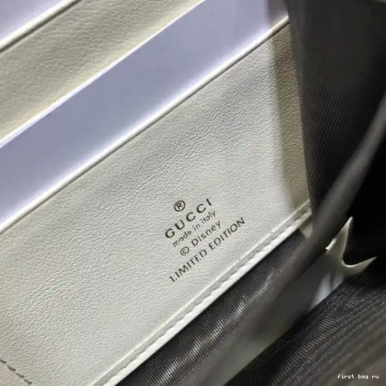 First bag ru Gucci Wallet Disney X 0617